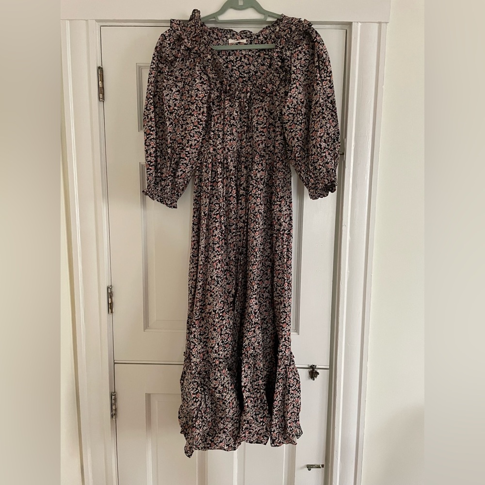 Doen Dress, Bow at center with ruffle, Size M